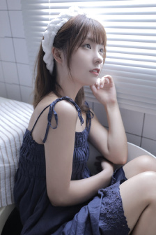 写作业坐在捧捧上面的句子